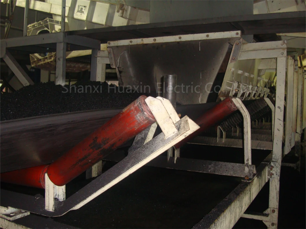 Long Overhead Fixed Incline Belt Conveyor with High Safety System and Low Price for Material Handling Equipment, Cement, Mining and Construction Machinery